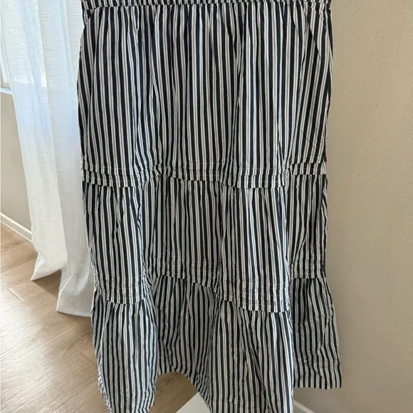 Quince 100% Organic Cotton Polin Tiered Maxi Dress / Hudson Stripe/L - Picture 8 of 11